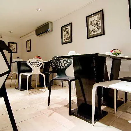 Hotel Archetype Etoile 